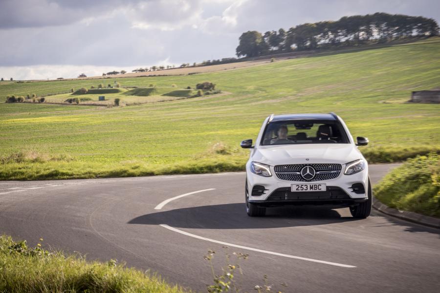  Mercedes-AMG GLC43 4Matic 2016 года  (UK) (фото 12 из 30)
